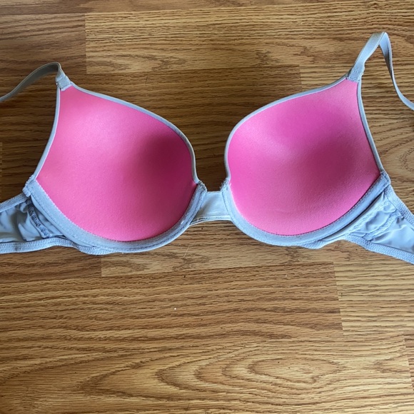 PINK vs lavender wear everywhere push up bra in size 34C - Picture 4 of 6